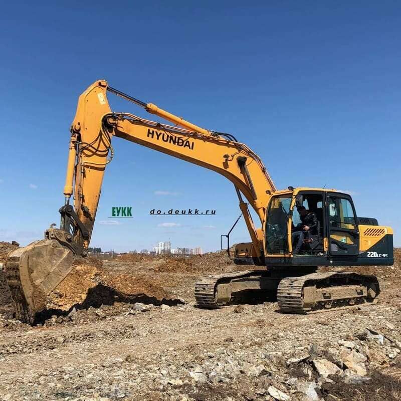 excavator Hyundai R220LS 9S